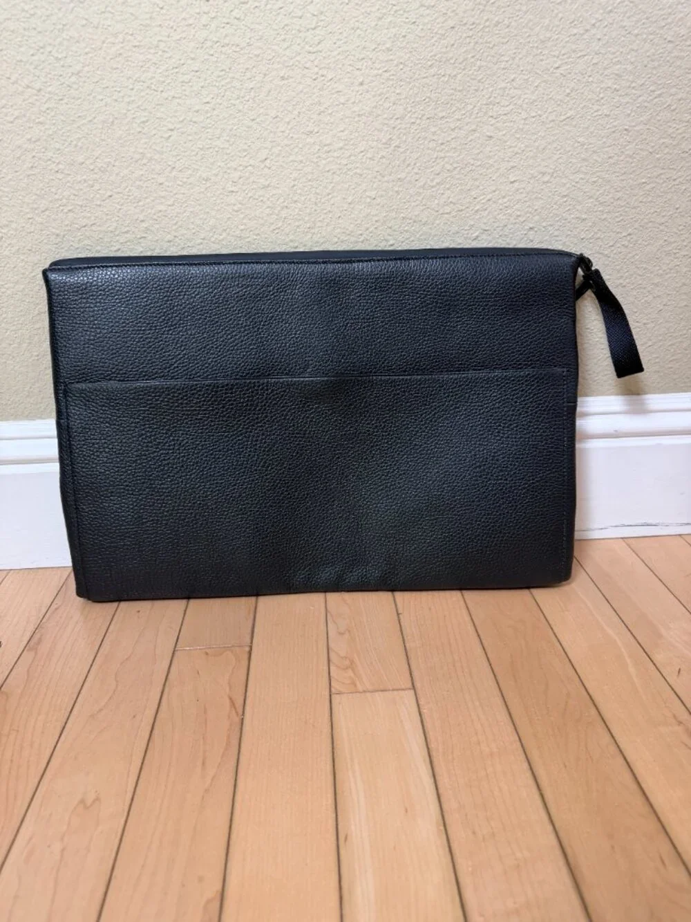 QUINCE Excursion Italian Leather Tech Folio New NWT Black Pebbled w Dustbag
